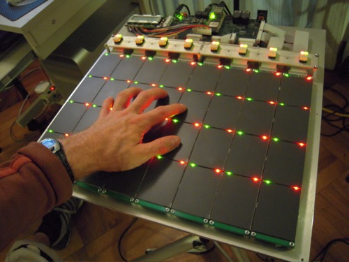 Slabs, David Wessel's 24-pad pressure-sensitive force array